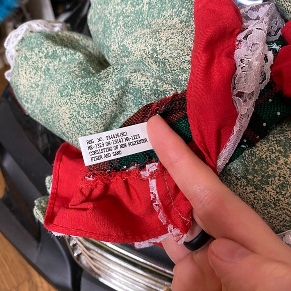 Vintage Christmas frog plush - Picture 4 of 6